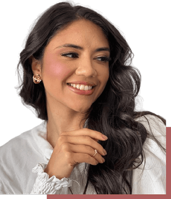 Foto da profissional sorrindo